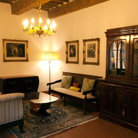Palazzo Benucci San Gimignano Exterior foto