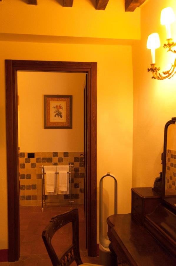 Palazzo Benucci San Gimignano Exterior foto